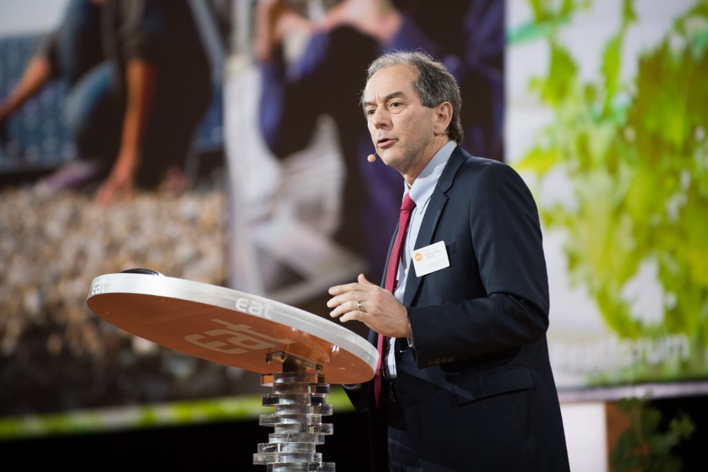 Prof. Lienhard speaking on science and technology for food security at the EAT Stockholm Food Forum, June 2017.